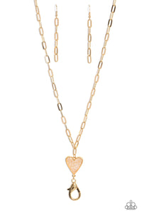 Kiss and SHELL - Gold Paparazzi Necklace (L037)