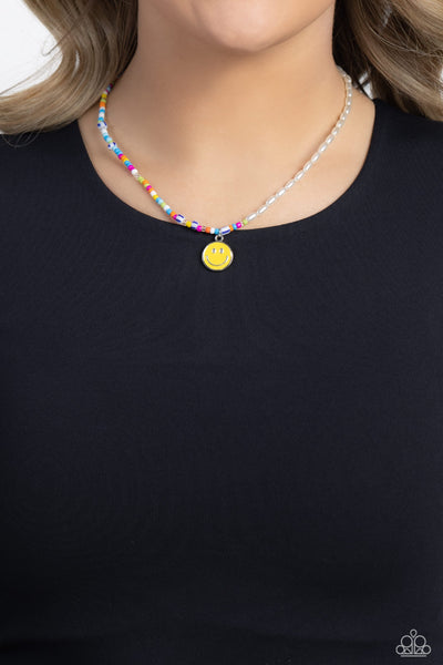 Smiling Showdown - Yellow Paparazzi Necklace (#523)