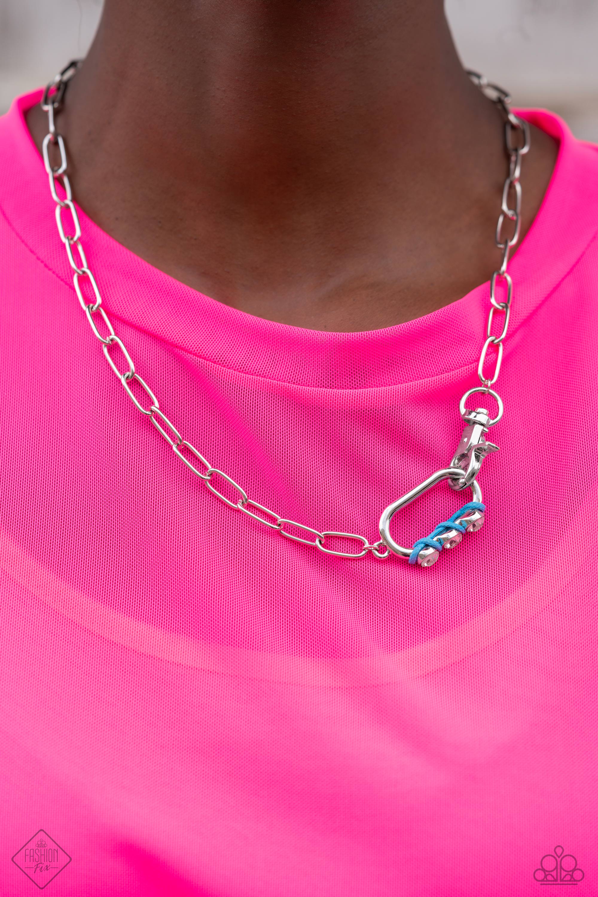 Dont Want to Miss a STRING - Blue Paparazzi Fashion Fix Necklace Sept 2023  (FF061)