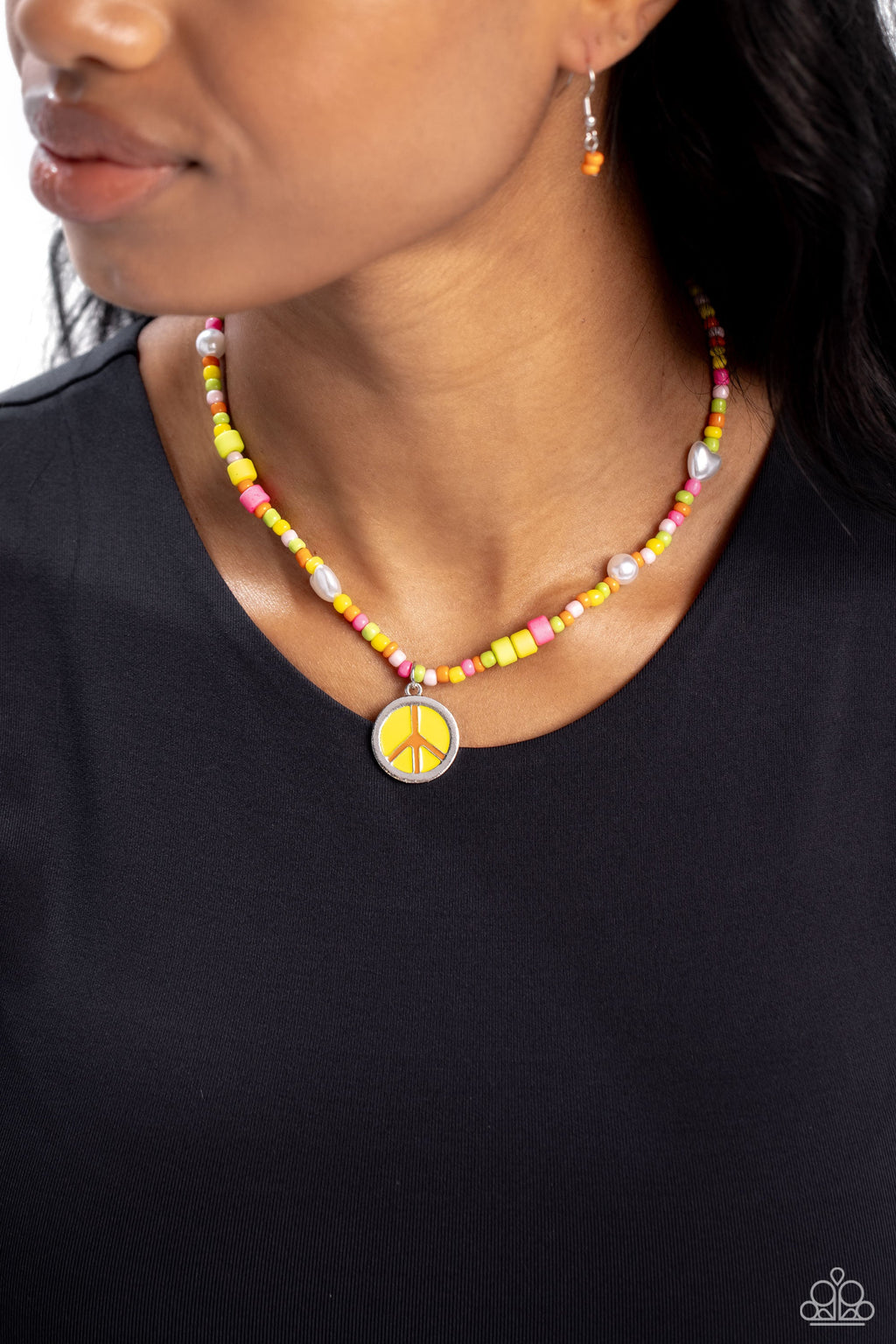 Pearly Possession - Multi Paparazzi Necklace (#5726)