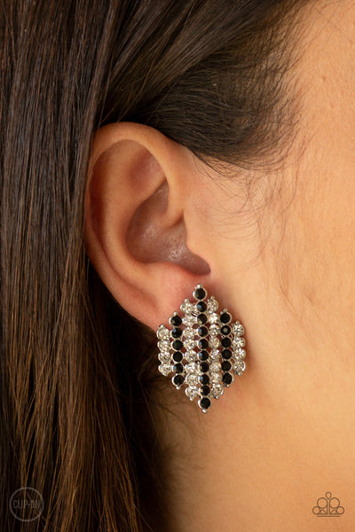 Paparazzi Earrings - Vegas Vega - Black