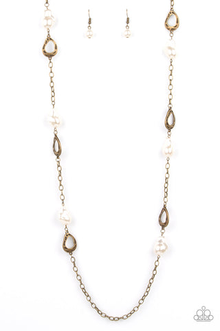 Rustic Refinery - Brass Paparazzi Necklace