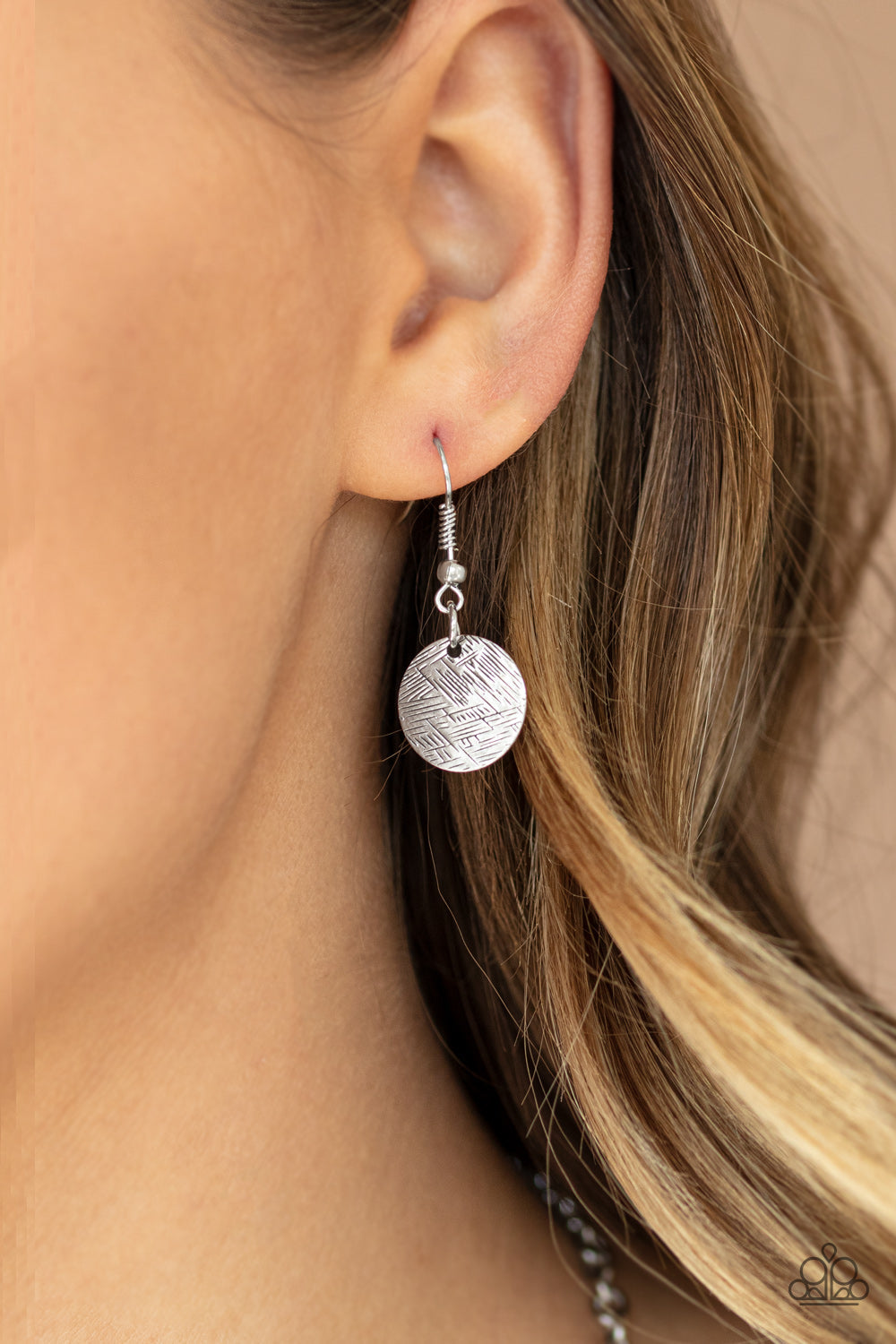 Trailblazing Trinket - Silver Paparazzi Necklace (#2650)