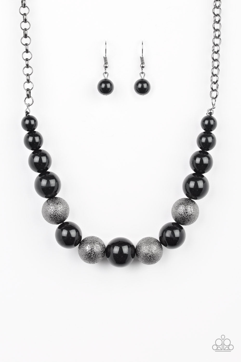 Color Me CEO - Black-Paparazzi Necklace (PZ-1282)