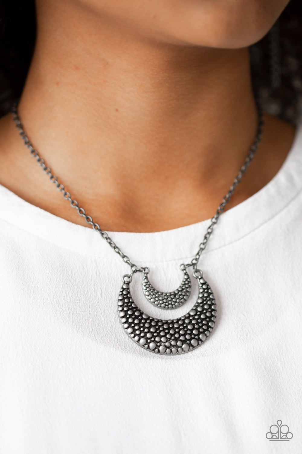 Paparazzi Short Necklace - Get Well MOON - Silver (PZ-481)