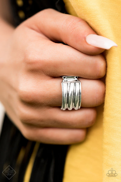 Paparazzi Fashion Fix Ring - Rough Around The Edges - Silver (R205)