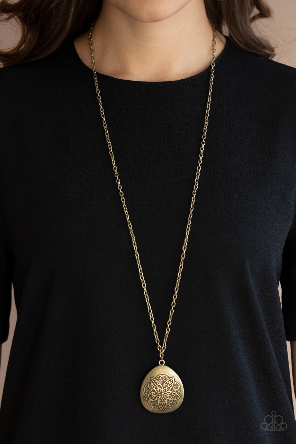 Rustic Renaissance - Brass Paparazzi Necklace
