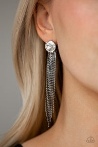 Level Up - Black-Paparazzi Earrings (PZ-1115)